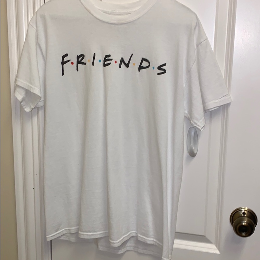 “Friends” tshirt